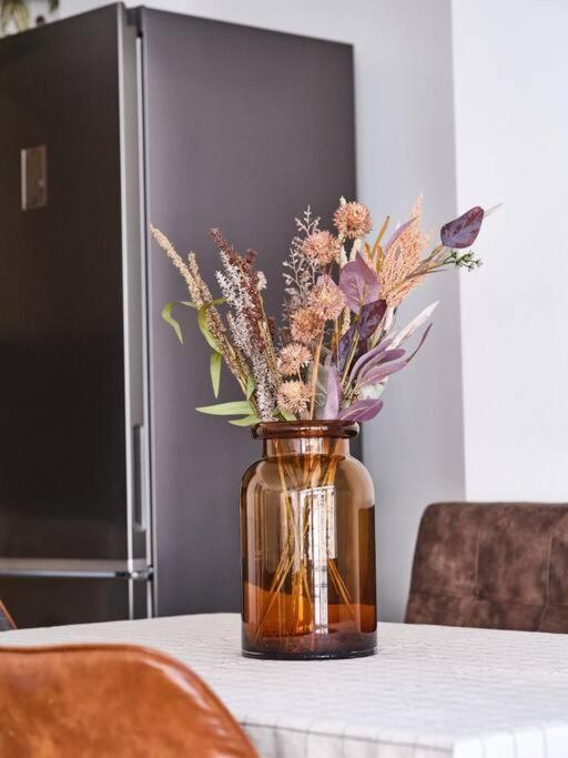 Hugo By The Harbor, Light-Filled And Centrally Located Apartment - Free Parking Ostend Exterior foto